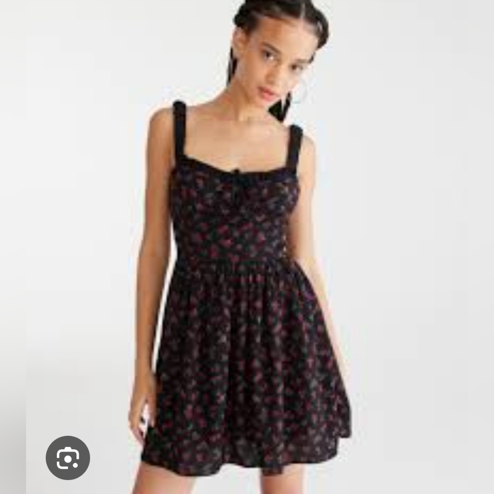 Aeropostale Black With Red Floral Scoop-Neck Corset Fit And Flare Dress size XS